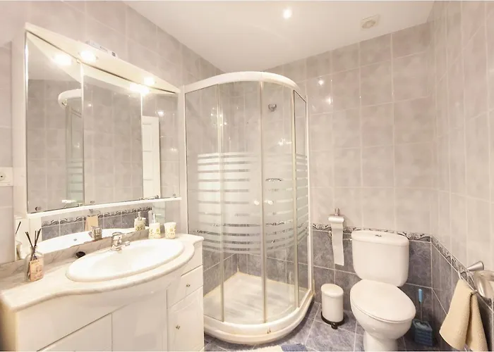 Teranga: Piso En Plaza Mayor De